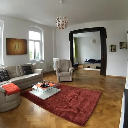 Ferienwohnung Mit Schlossblick Apartman